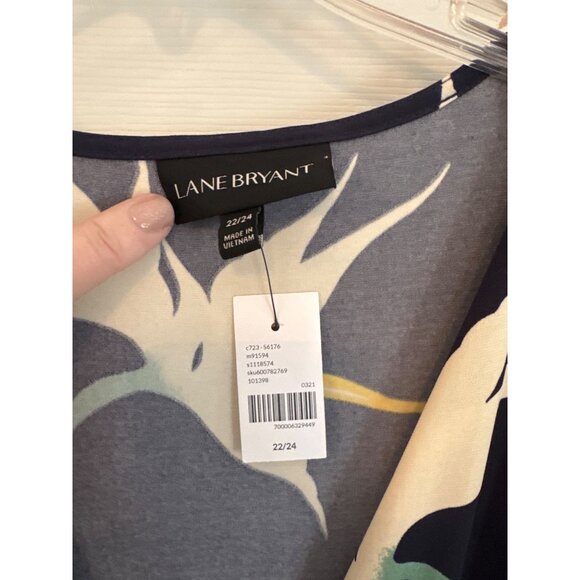 Lane Bryant Navy Blue Floral Print V-Neck Maxi Dress 22/24 NWT - Picture 4 of 6